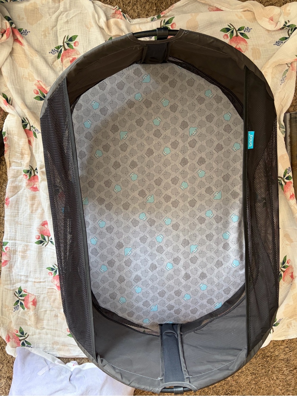Brica baby travel bassinet